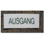 Wegweiser Schild